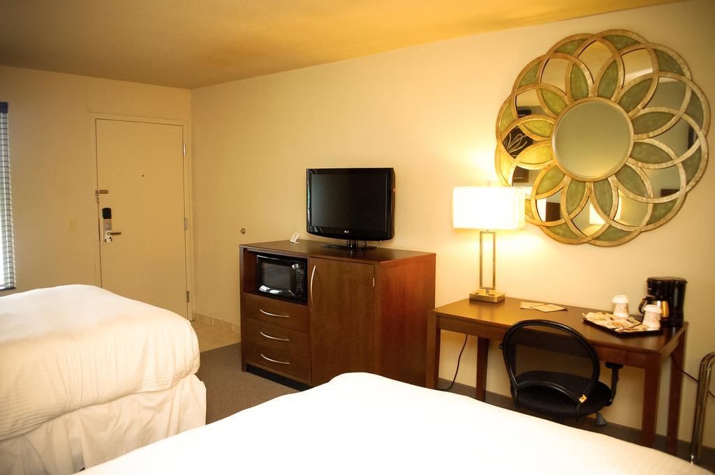 Unique Suites Hotel Charleston Buitenkant foto
