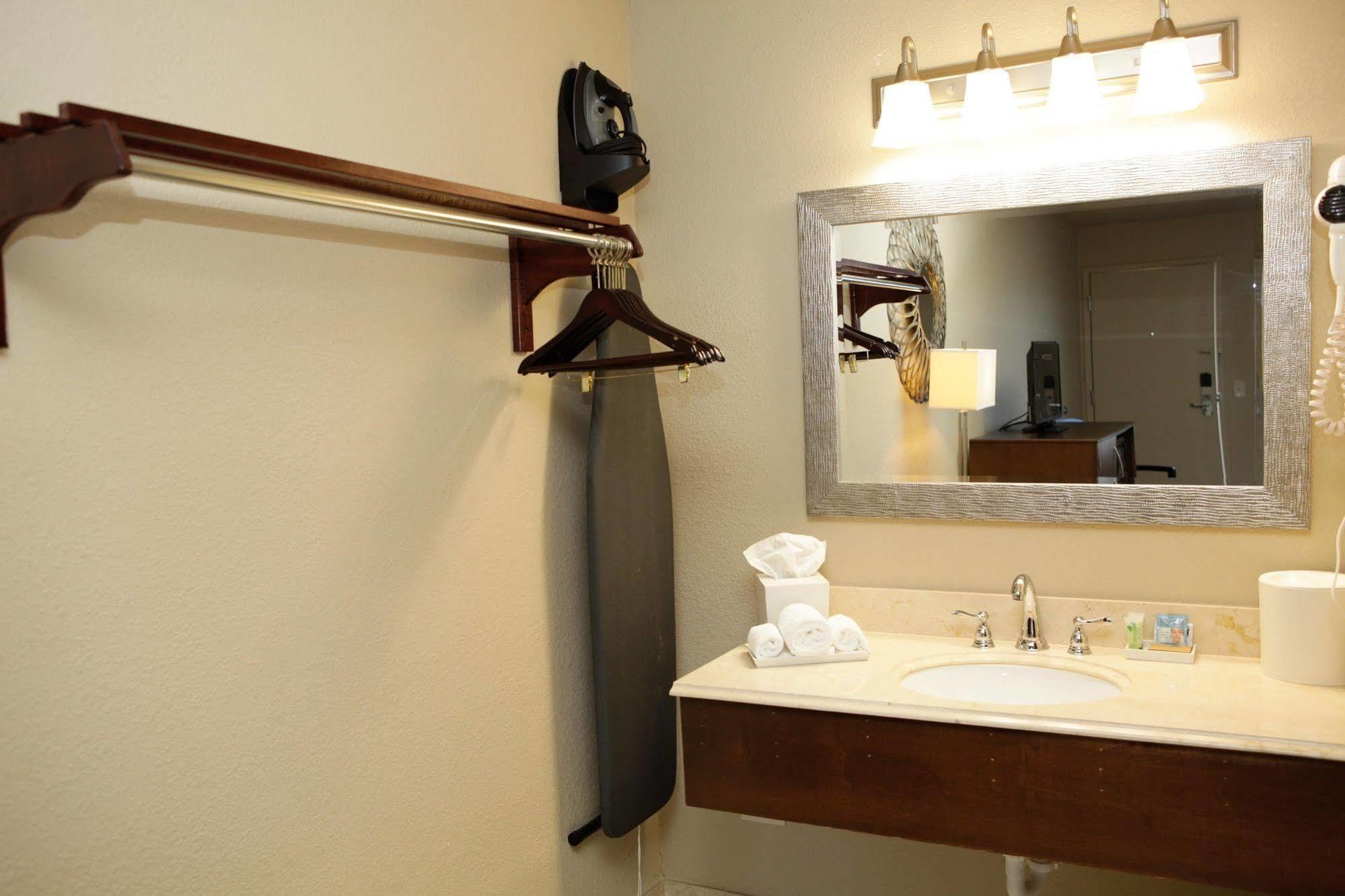 Unique Suites Hotel Charleston Buitenkant foto